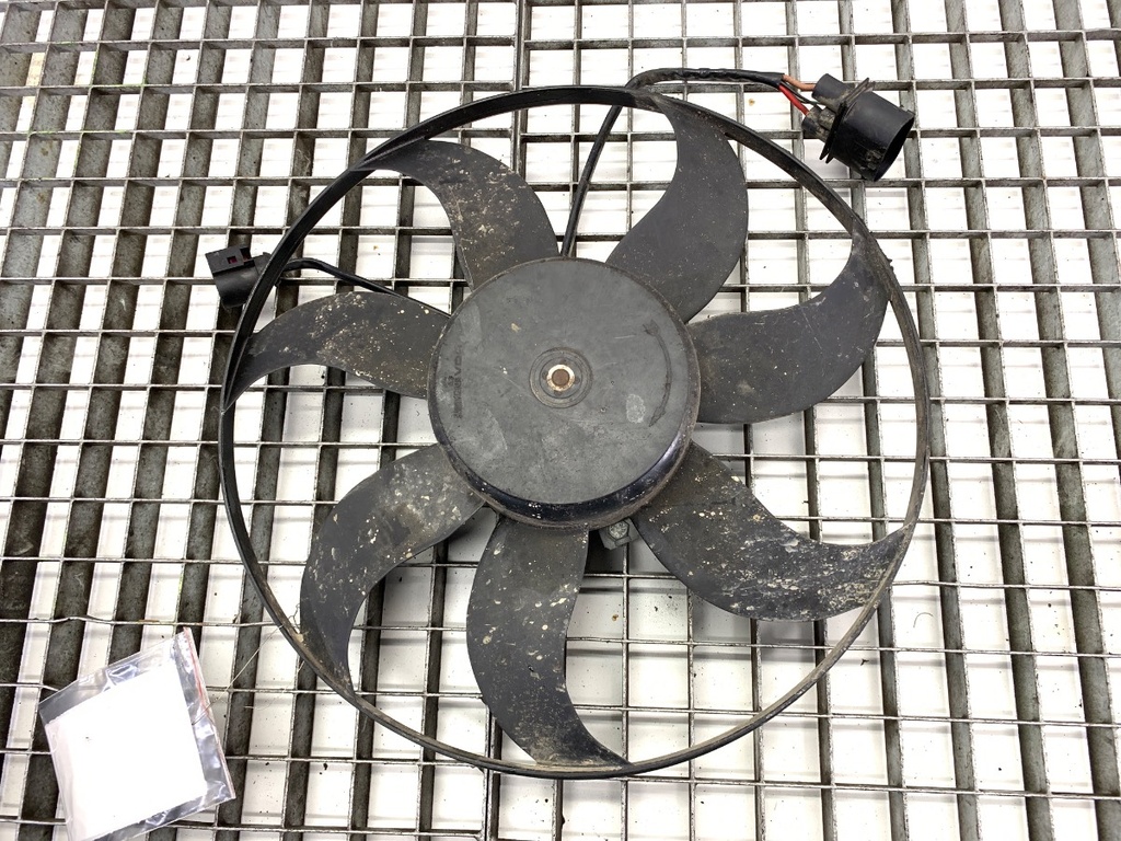 [STARK-777994] Ventilador del radiador VW Golf V Variant (1K5) 1.4 TSI 2007-2009