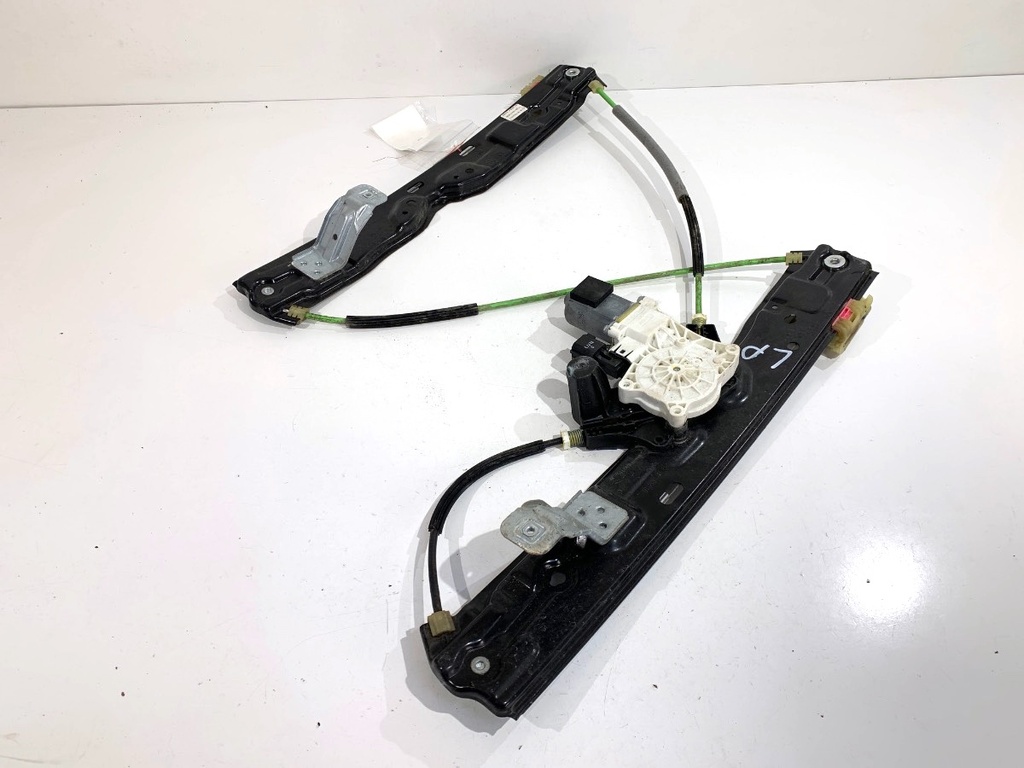 [STARK-832292] Elevalunas delantero izquierdo JAGUAR F-PACE (X761) 2015-2022