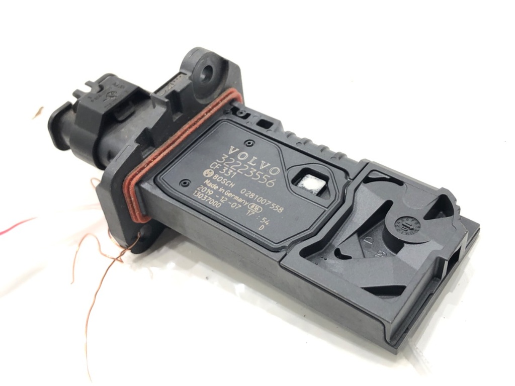 [STARK-872459] Sensor de flujo de aire masivo Volvo XC60 II (246) 2017-2022