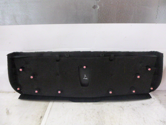 [MTD-170493] Tapa de balancines Mercedes Clase E S212 3.0 Diésel 642.836 A2127400007
