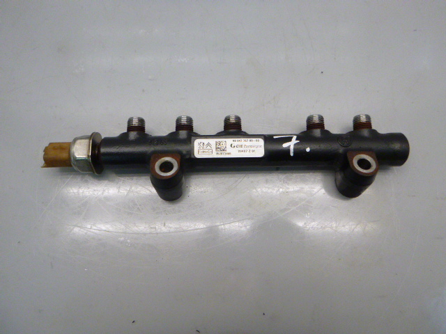 [MTD-272060] Rail de combustible Ford Fiesta VI 1.5 TDCi XUJB 9804776780