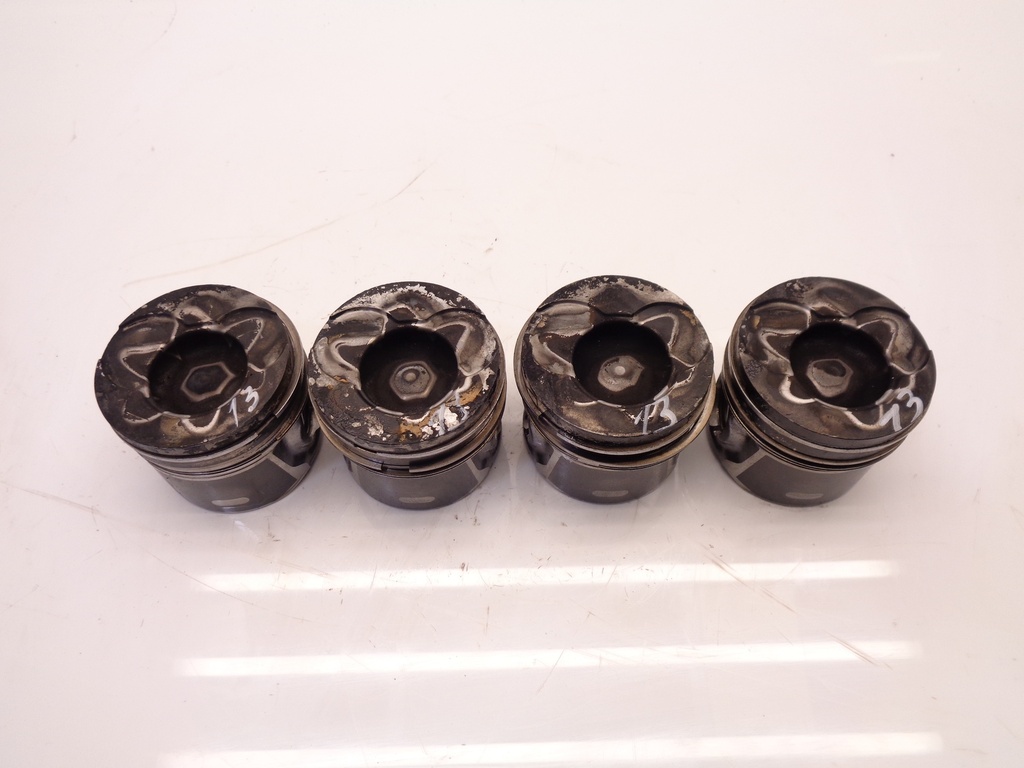[MTD-367813] 4x Pistón para Peugeot Citroen 206 Xsara C3 C2 1.4 HDi 8HX DV4TD