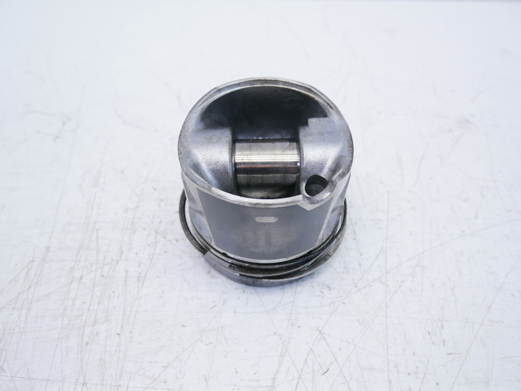 [MTD-421191] Pistón Volvo V50 2.0 D3 Diesel D5204T5 82l183