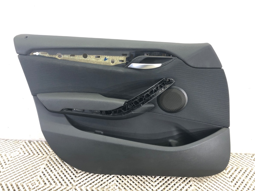 [STARK-690673] Panel de puerta delantero izquierdo BMW X1 (E84) 2009-2015