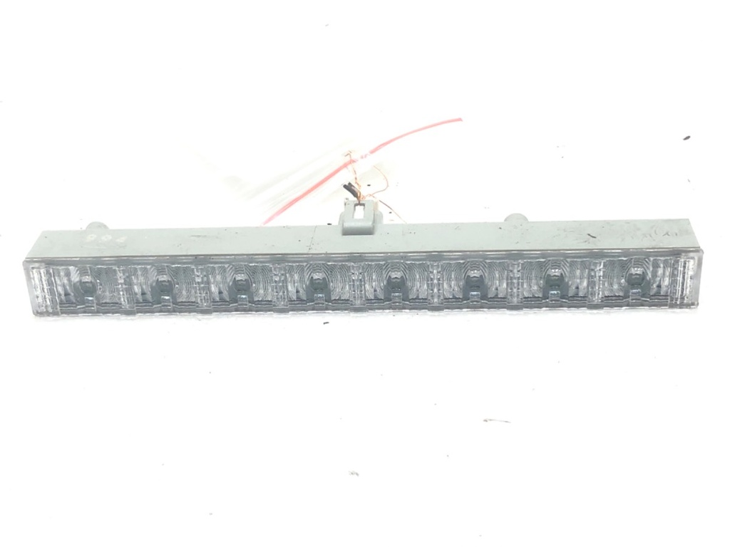 [STARK-612123] Luz de freno Toyota Corolla liftback (_E21_) 2018-2022
