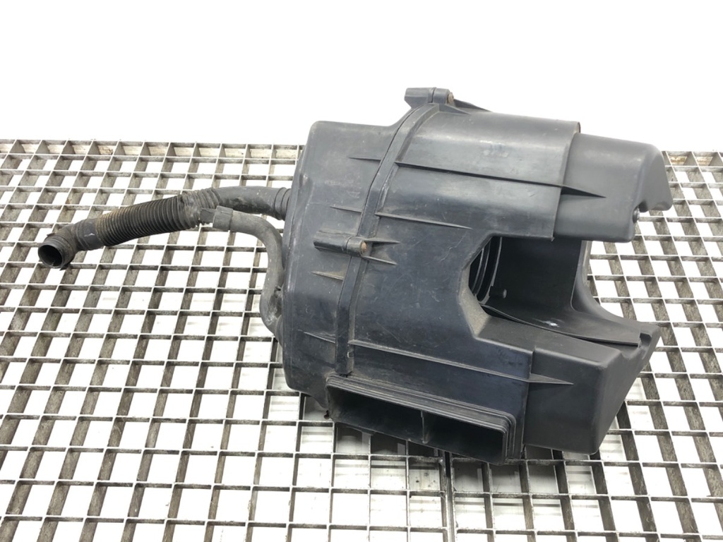 [STARK-473575] Caja de filtro de aire Audi A8 D3 (4E2, 4E8) 2002-2010