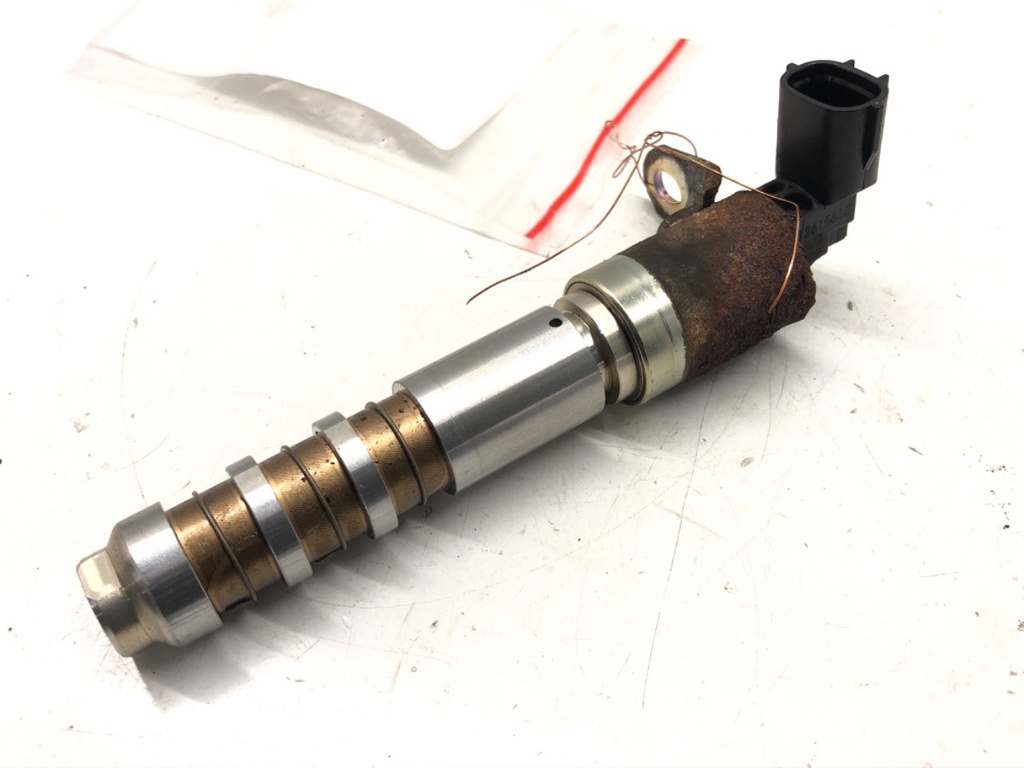 [STARK-536609] Sensor de distribución variable Suzuki Grand Vitara II (JT, TE, TD) 3.2 (JB632) 2005-2022