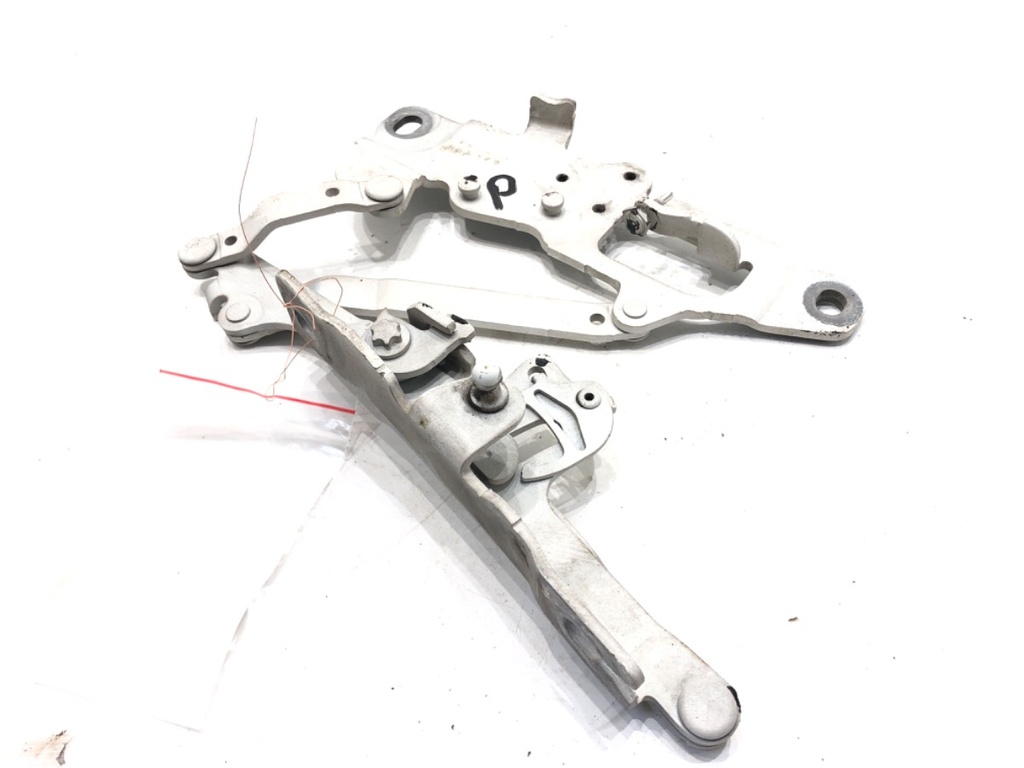 [STARK-619392] Bisagra de capó delantera derecha BMW Serie 5 (F10) 2009-2016