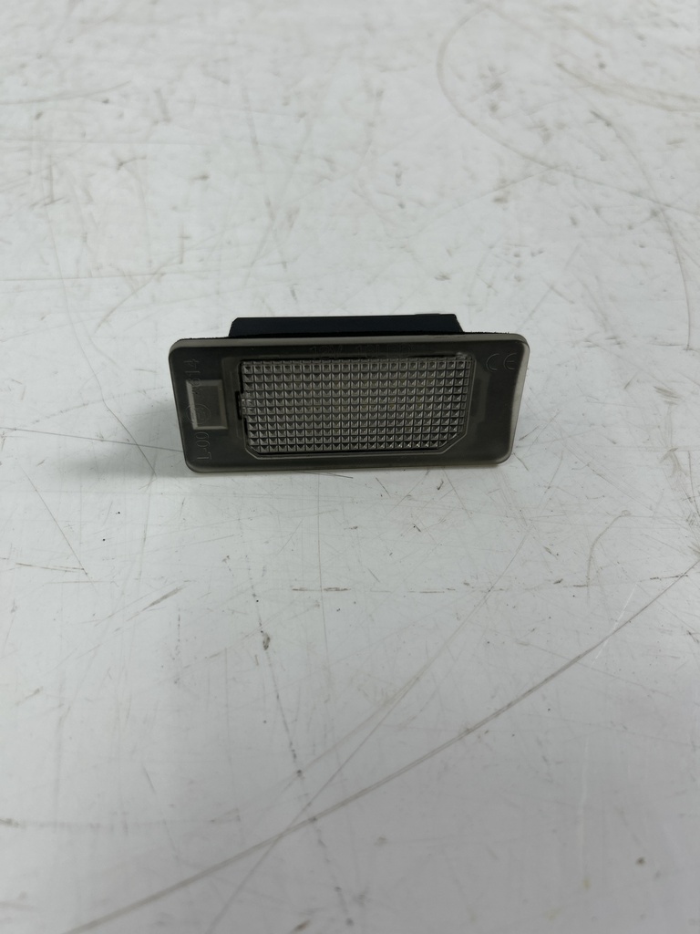 [MTD-498834] Iluminación de la placa de matrícula BMW Serie 3 320d M F30 2.0 xDrive N47D20C