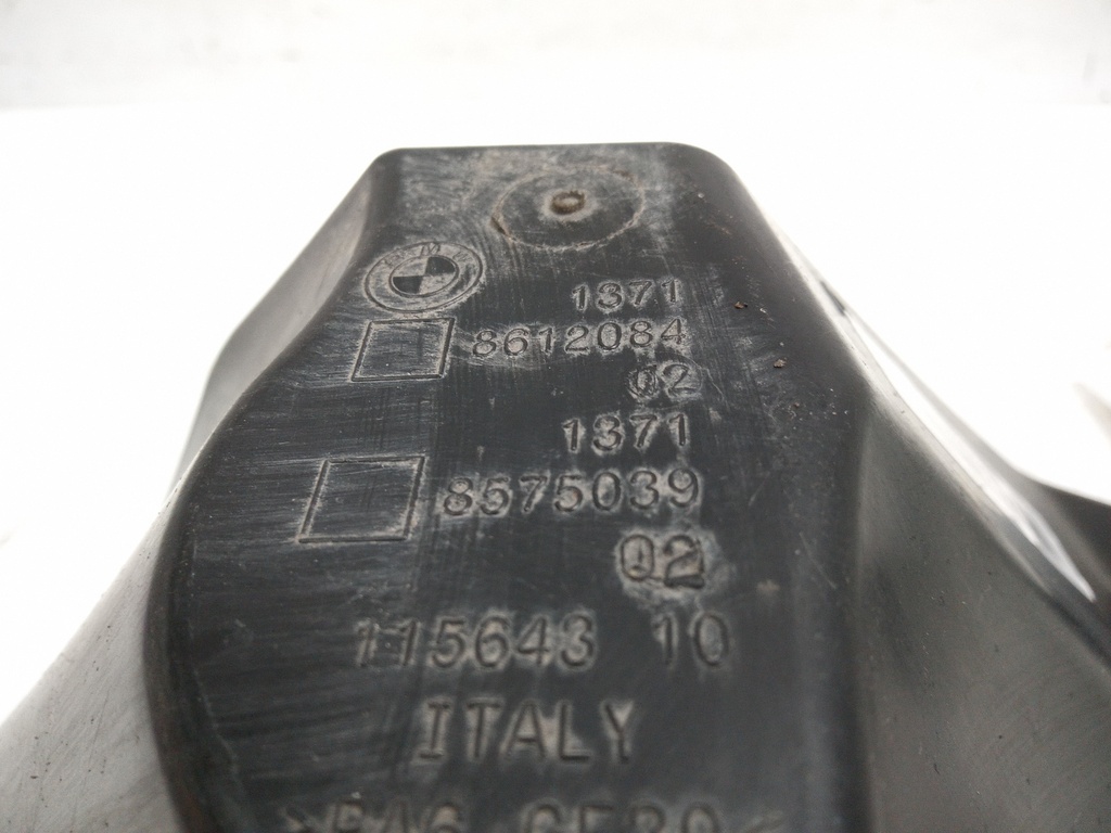 [MTD-499895] Caja de filtro de aire BMW Serie 6 G32 GT 2.0 620 d B47D20B B47 8612084