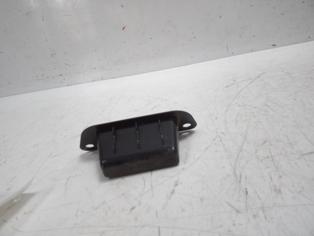 [MTD-499999] Tirador del portón trasero Mercedes Clase C W205 2.2 OM651.921 651.921 A2057571200