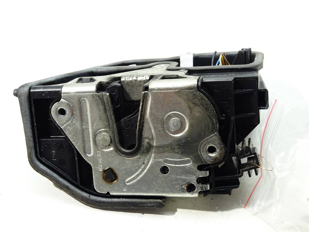 [STARK-354751] Cerradura de puerta delantera izquierda BMW X3 (E83) 2003-2011