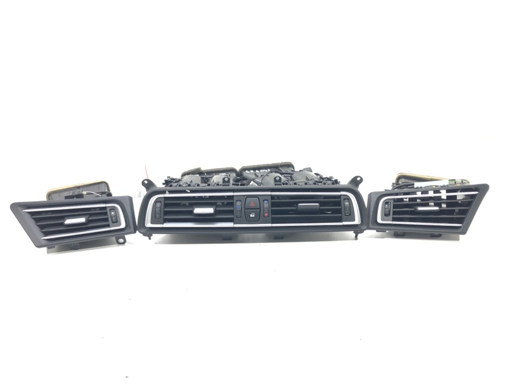 [STARK-540769] Rejilla de admisión de aire delantera BMW Serie 7 (F01, F02, F03, F04) 2008-2015
