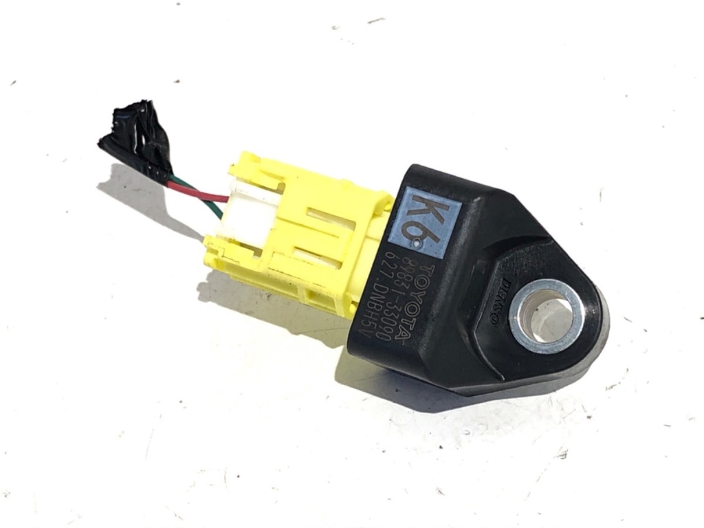 [STARK-736674] Sensor de impacto Toyota Camry (_V7_, _VA7_, _VH7_) 2.5 Hybrid 2017-2022