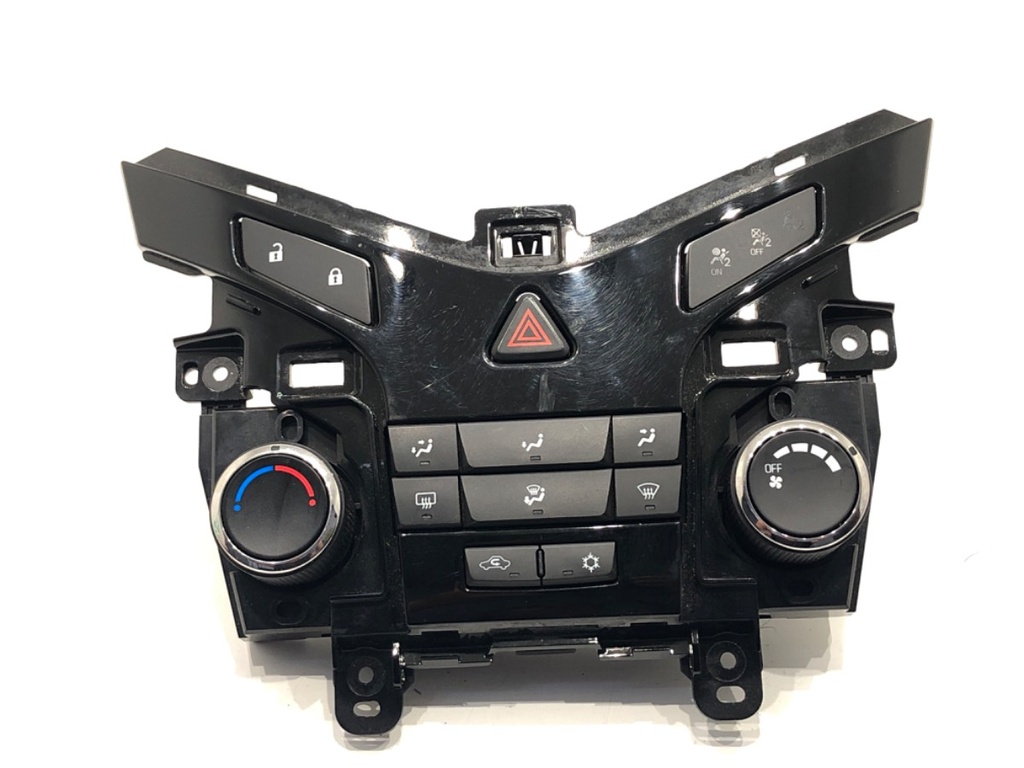 [STARK-737577] Panel de control de climatización Chevrolet Cruze liftback (J305) 2010-2022