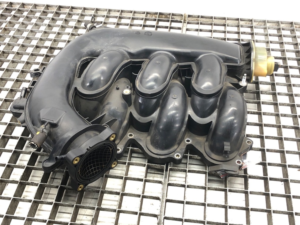 [STARK-473332] Colector de admisión Lexus GS (_S19_) 2005-2012 300 (GRS190_) 183 kW