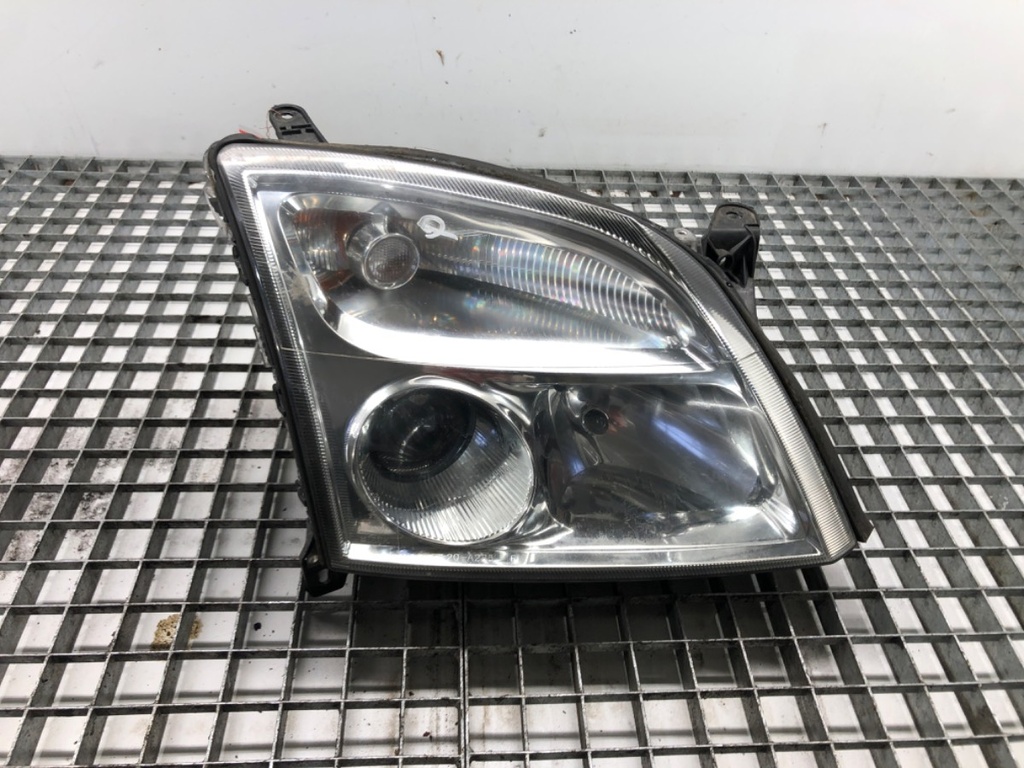 [STARK-540341] Faro delantero derecho Opel Signum liftback (Z03) 2003-2008