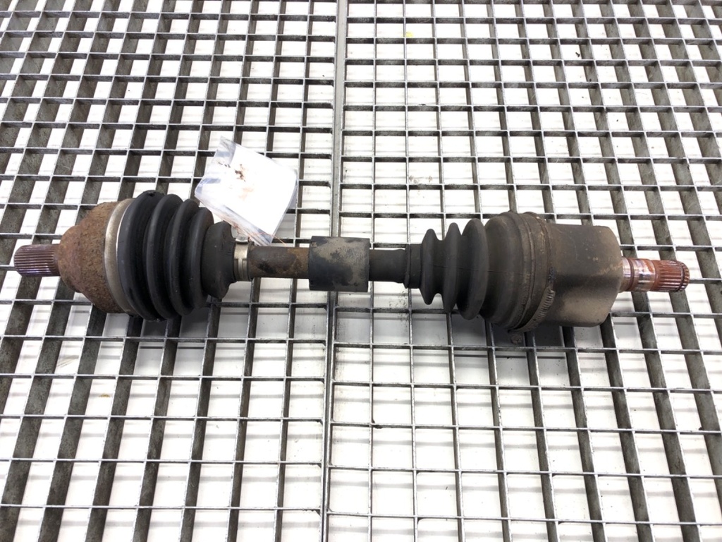 [STARK-555240] Palier delantero izquierdo Volvo S40 II (544) 2.4 125 kW 2004-2012
