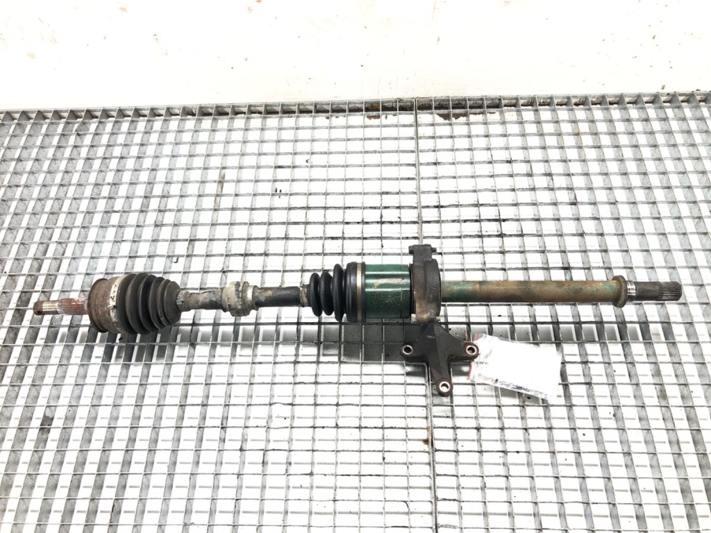 [STARK-633044] Semieje derecho delantero Nissan Altima (L31) 2.5 130 kW 177 CV 2001-2007