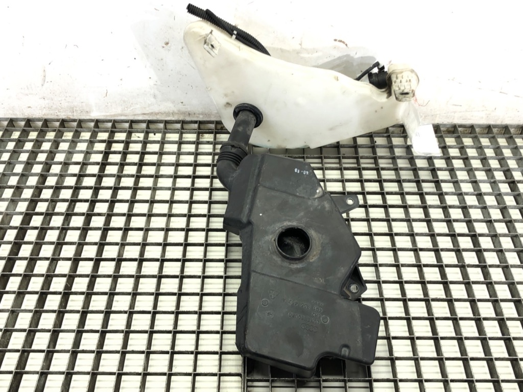 [STARK-704120] Depósito de líquido limpiaparabrisas Audi A6 C7 (4G2, 4GC) 2010-2018