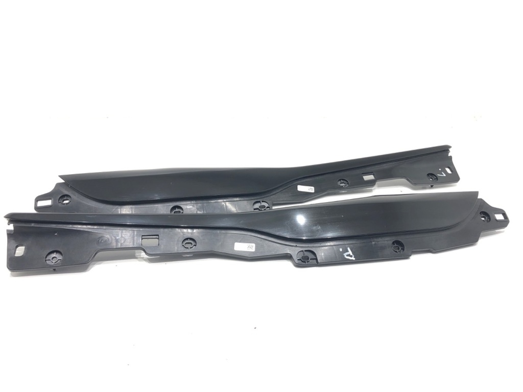 [STARK-694408] Tira decorativa MINI MINI CLUBMAN (F54) 2014-2022