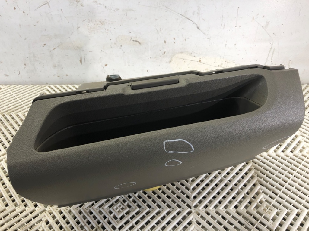 [STARK-721368] Guantero NISSAN NOTE (E11, NE11) 2005-2013