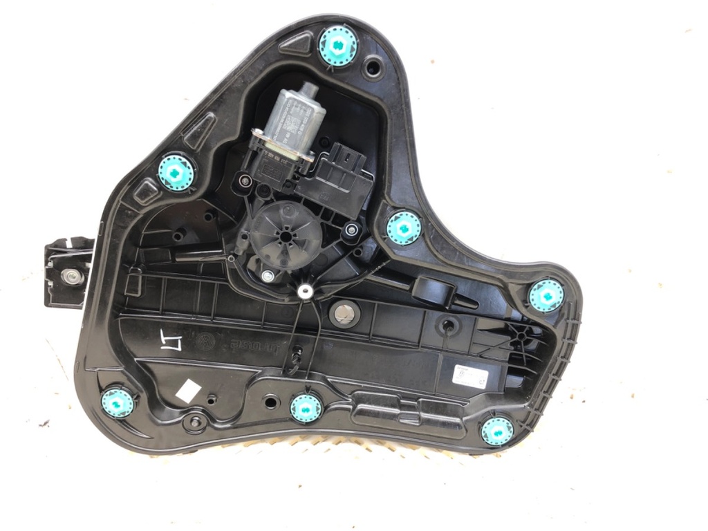 [STARK-724604] Elevador de ventana trasero izquierdo VW Golf VIII (CD1) 1.5 TSI 110 kW 2019-2022