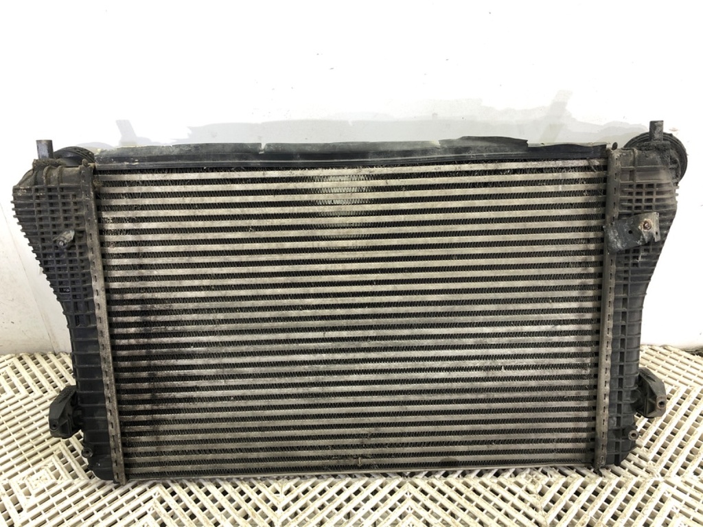 [STARK-754821] Intercooler Audi A3 (8P1) 2.0 TDI 16V 103 kW 2003-2013