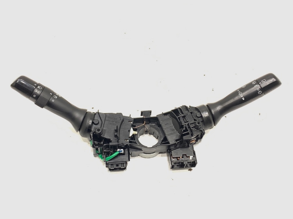 [STARK-700286] Combinado de luces TOYOTA AYGO (_B4_) 1.0 (KGB40) 2014-2022