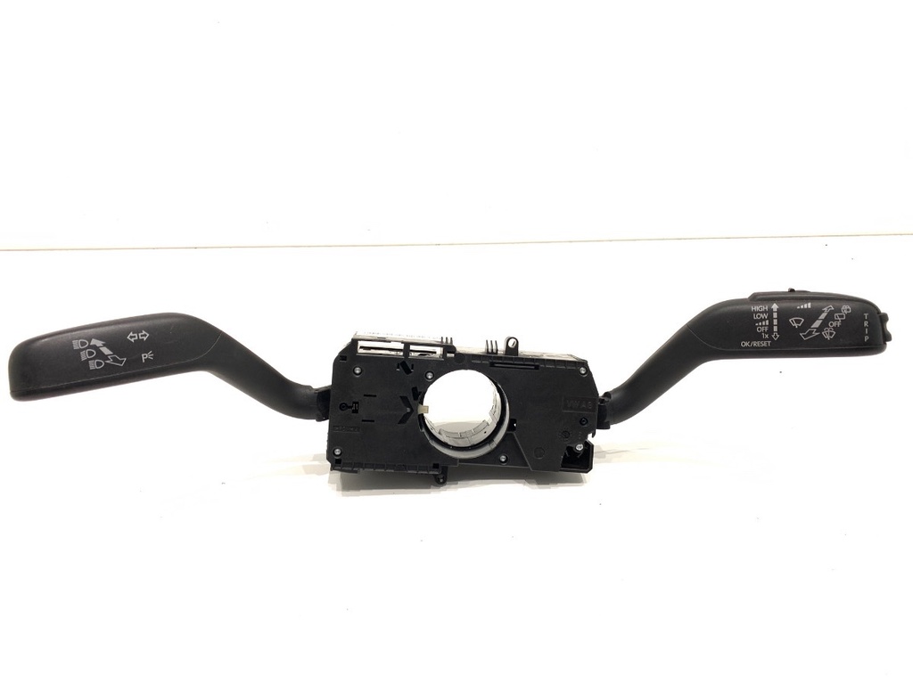 [STARK-723523] Combinado de luces e intermitentes SKODA ROOMSTER (5J7) 1.2 51 kW (70 CV) gasolina 2007-2015