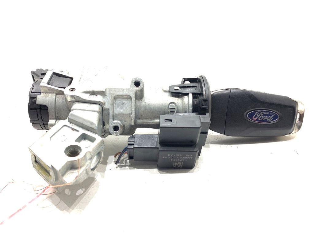 [STARK-812118] Portavasos Ford Focus IV (HN) 2018-2022