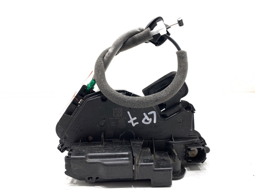 [STARK-821797] Cerradura de puerta delantera izquierda Audi Q3 Sportback (F3N) 2019-2022