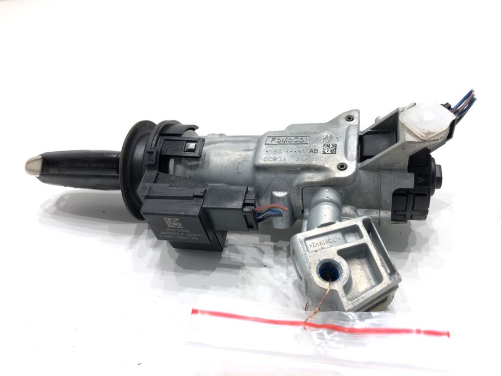 [STARK-873836] Portavasos Ford Fiesta VII (HJ, HF) 2017-2022