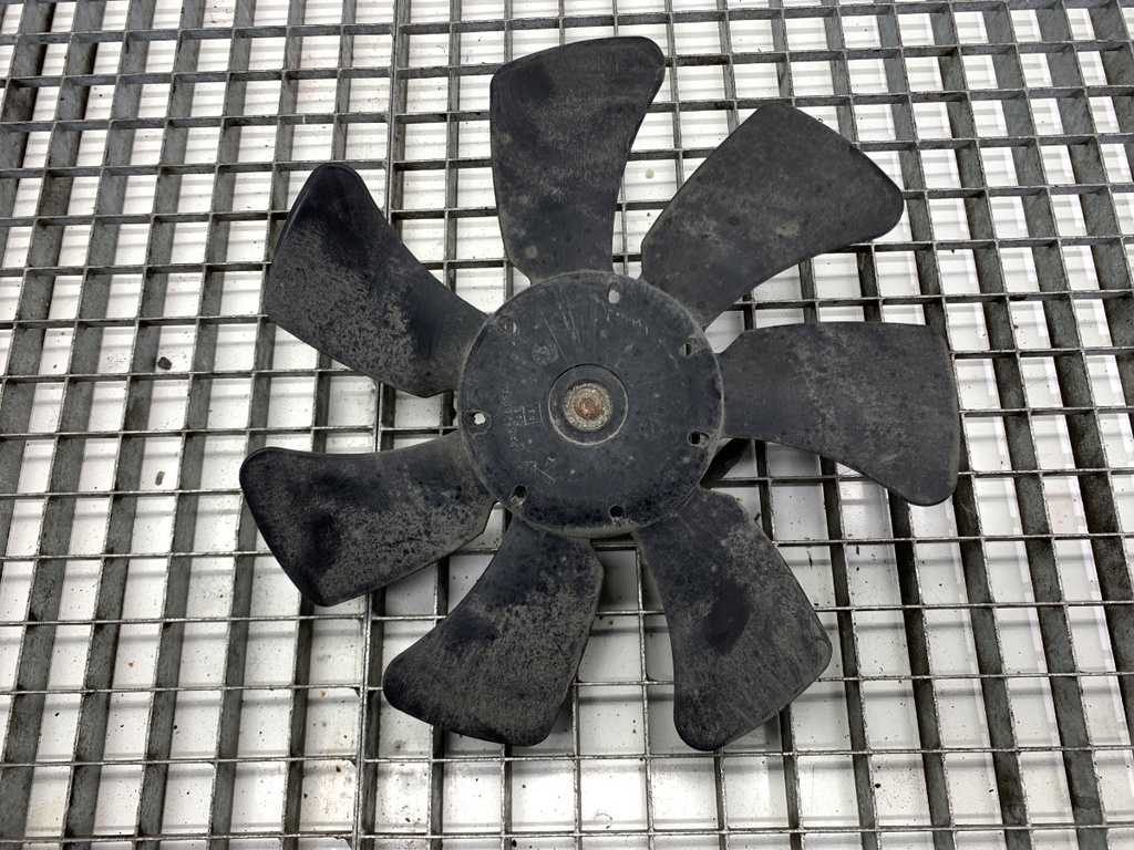 [STARK-866421] Ventilador del radiador Mitsubishi ASX (GA_W_) 1.6 MIVEC 86 kW 117 CV gasolina 2010-2022