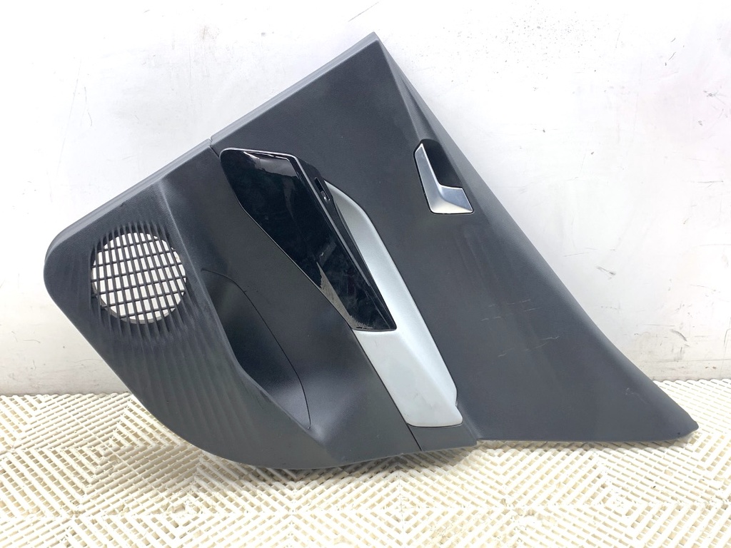 [STARK-868297] Panel de puerta trasera derecha VW ID.3 (E11) Pro 150 kW 2021-2022