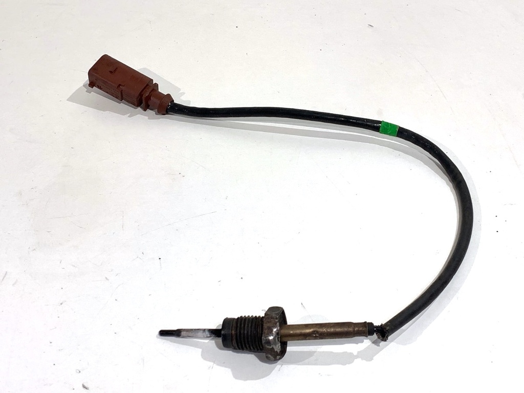 [STARK-868796] Sensor de temperatura de combustible SKODA Rapid (NH3, NK3, NK6) 1.6 TDI 85 kW 04L906088CS