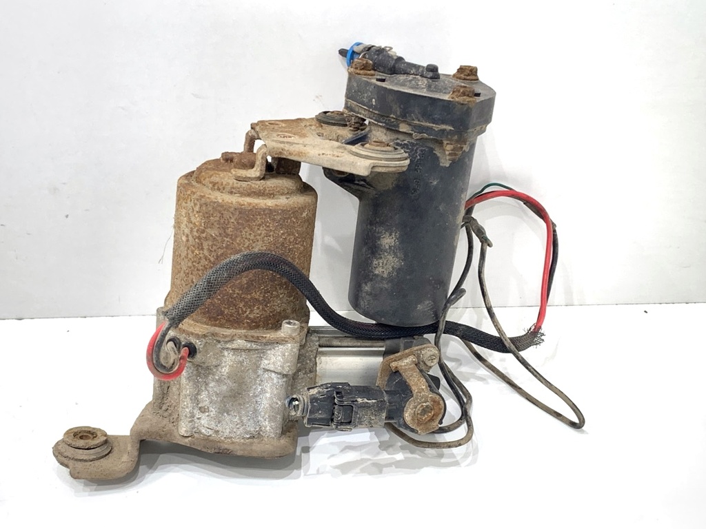 [STARK-861265] Bomba de suspensión Toyota Land Cruiser Prado (_J12_) 3.0 D-4D 127 kW 2002-2010