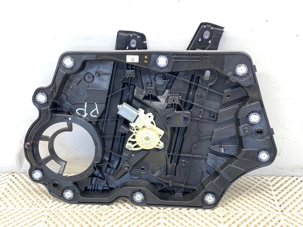 [STARK-873856] Elevador de ventanilla delantero derecho Ford Fiesta VII (HJ, HF) 2017-2022