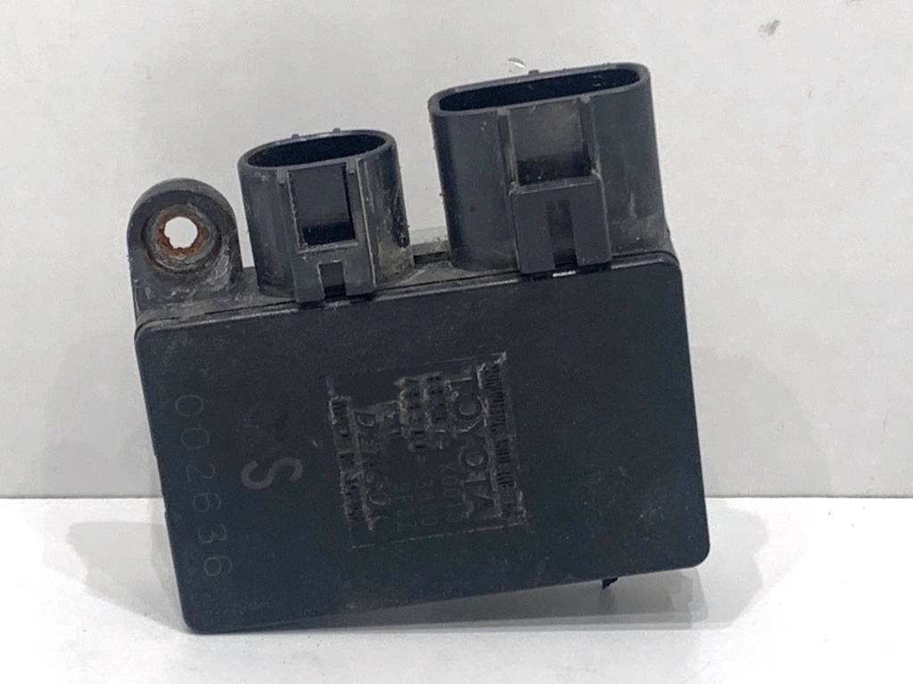 [STARK-874494] Módulo de ventilador Toyota Yaris (_P21_, _PA1_, _PH1_) 2020-