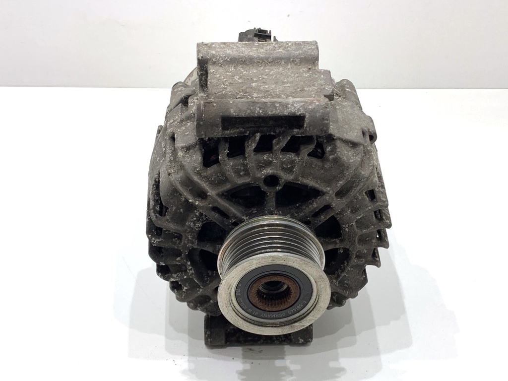 [STARK-874689] Alternador VW Passat B7 Variant (365) 1.8 TSI 118 kW 2010-2014