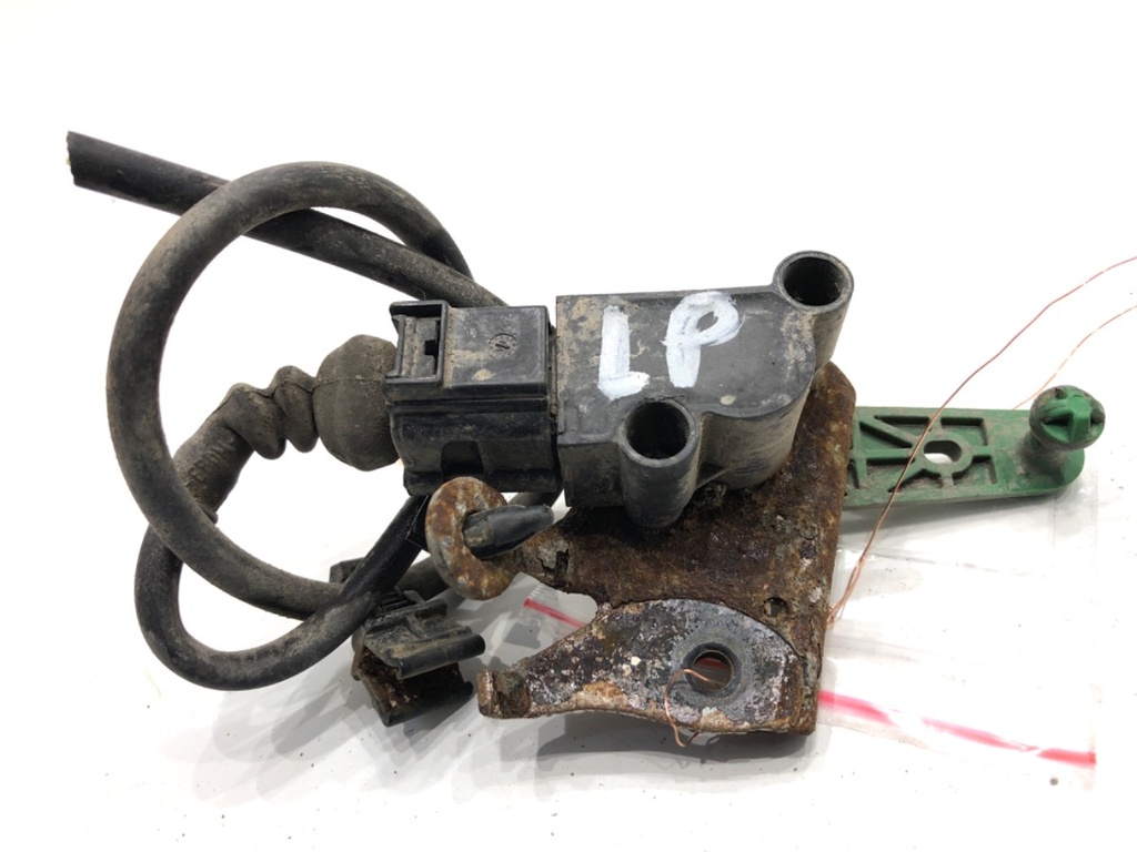 [STARK-875099] Sensor de nivel de faros xenón Audi A8 D4 (4H2, 4H8, 4HC, 4HL) 2009-2018