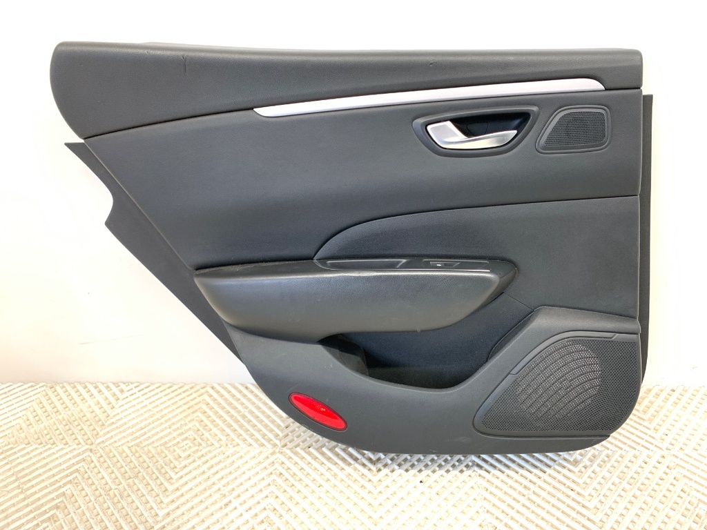 [STARK-875322] Panel de puerta trasera izquierdo Renault Talisman (LP_) 2015-2022