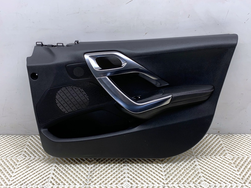 [STARK-876134] Panel de puerta delantero derecho PEUGEOT 2008 I (CU_) 2013-2022