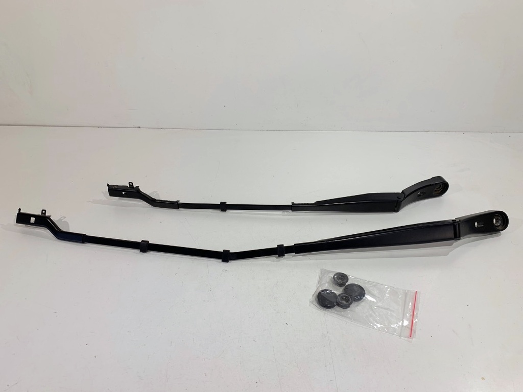[STARK-876963] Brazo limpiaparabrisas delantero PEUGEOT 3008 SUV (2016-2022) Hybrid4