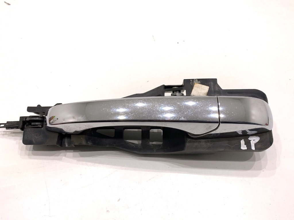 [STARK-881490] Manilla exterior de puerta trasera izquierda JEEP Grand Cherokee IV (WK, WK2) 2010-2022