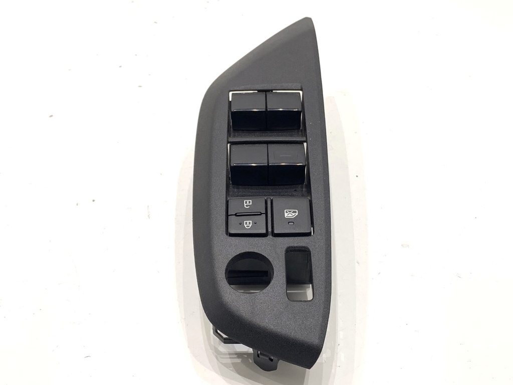 [STARK-886978] Interruptor de elevalunas Toyota Yaris Cross (MXP_) 1.5 (MXPB10) 2020-2022