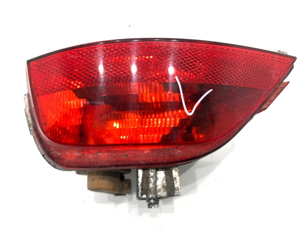 [STARK-887794] Piloto trasero izquierdo parachoques RENAULT MEGANE IV liftback (B9A/M/N_) 2015-2022