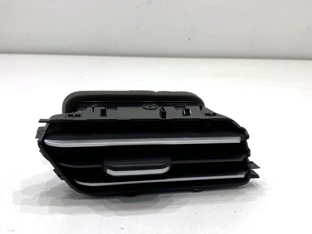 [STARK-890051] Rejilla de ventilación delantera izquierda Ford Tourneo Connect / Grand Tourneo Connect V761 2022-