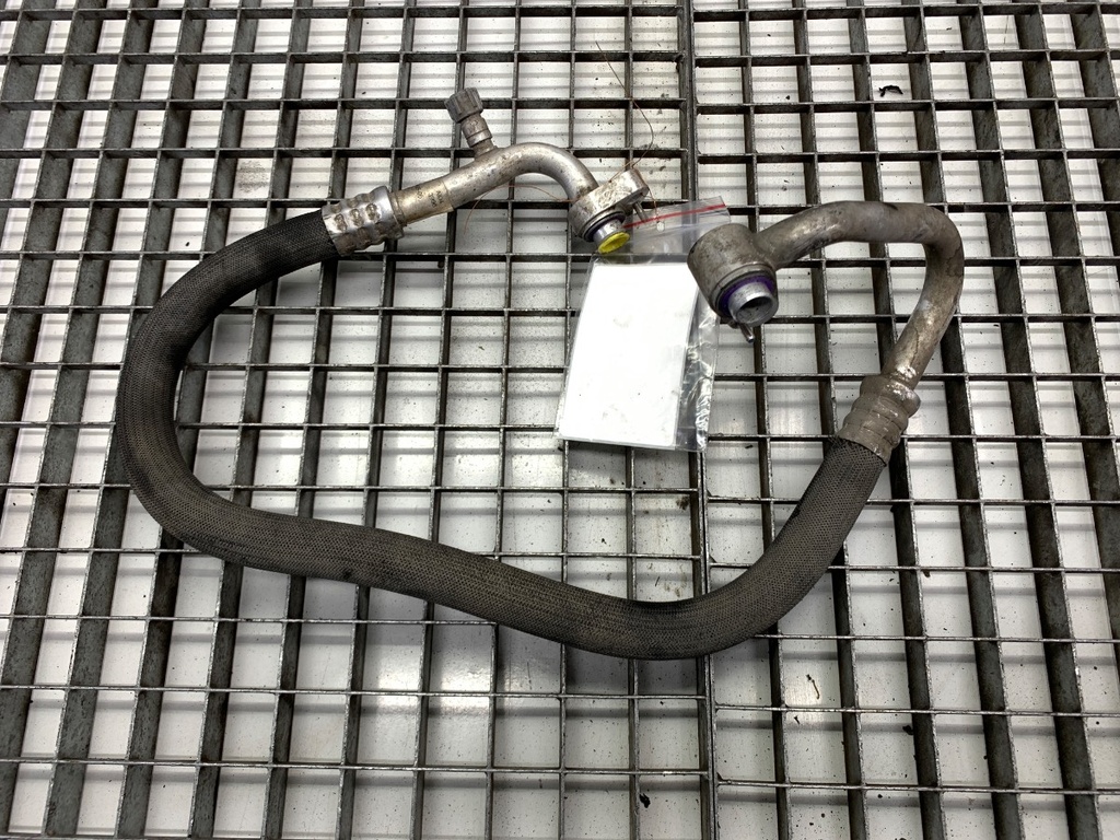 [STARK-890523] Mango de aire acondicionado BMW X5 (G05, F95) 2018-2020