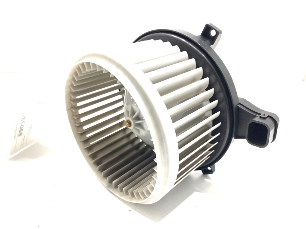 [STARK-890550] Ventilador de admisión Nissan Qashqai III (J12) 1.3 DIG-T 116 kW 2021-2022